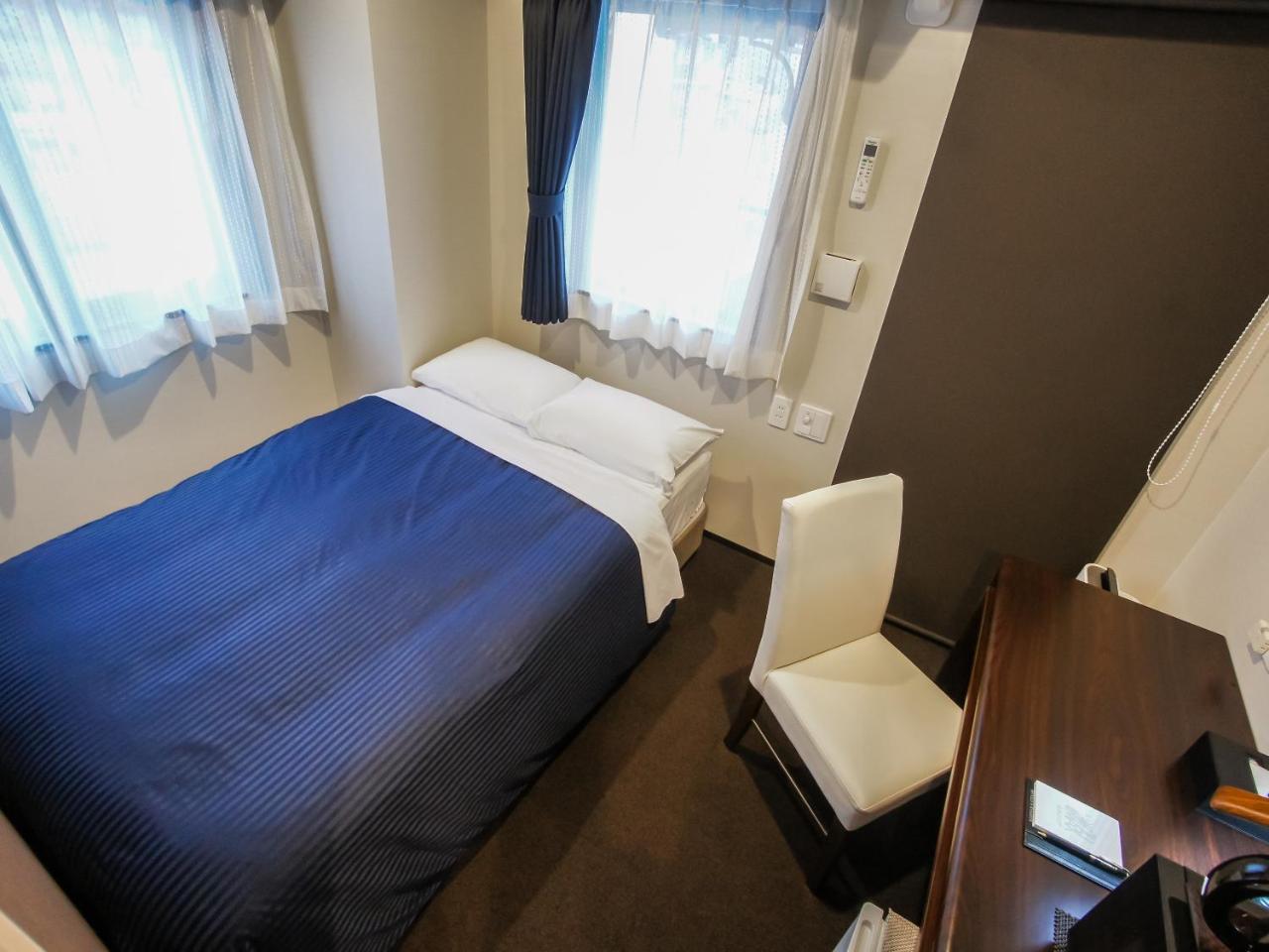 HOTEL LiVEMAX Umeda Doyama Osaka Eksteriør billede